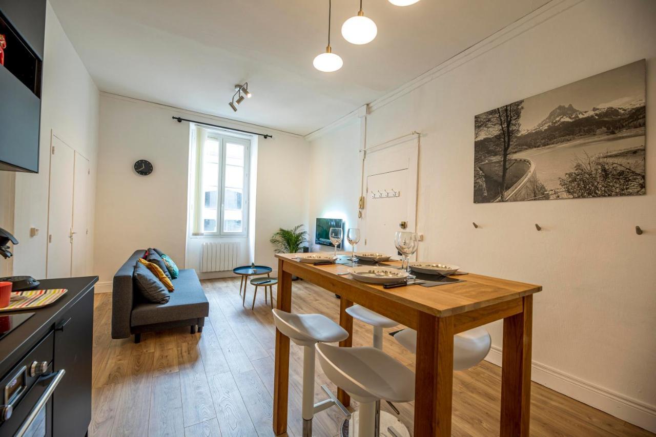 Coeur De Ville, Magnifique Appartement + Parking Pau Εξωτερικό φωτογραφία