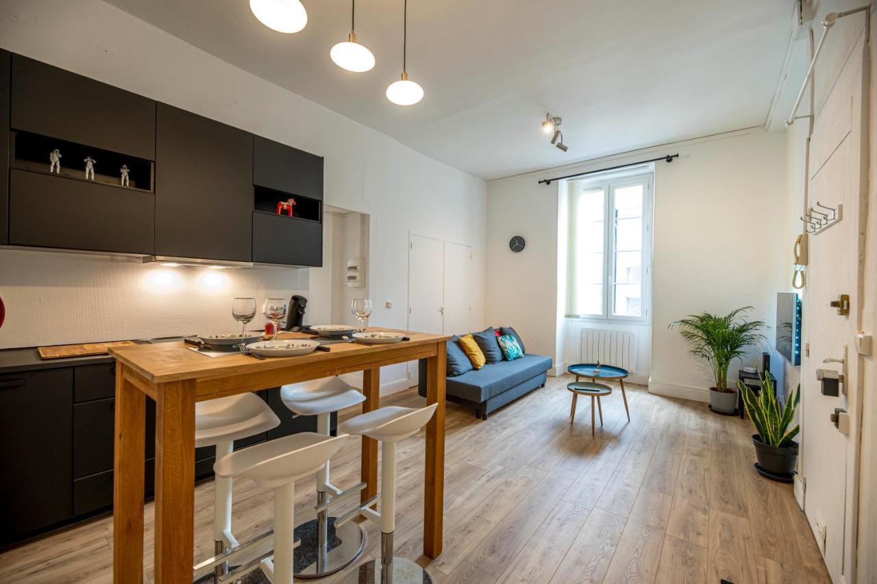 Coeur De Ville, Magnifique Appartement + Parking Pau Εξωτερικό φωτογραφία
